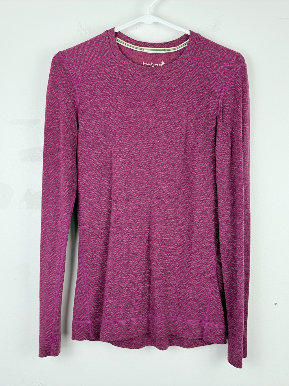 Smartwool Pink Merino Wool Chevron Base Layer Top Outdoor Hiking Size M